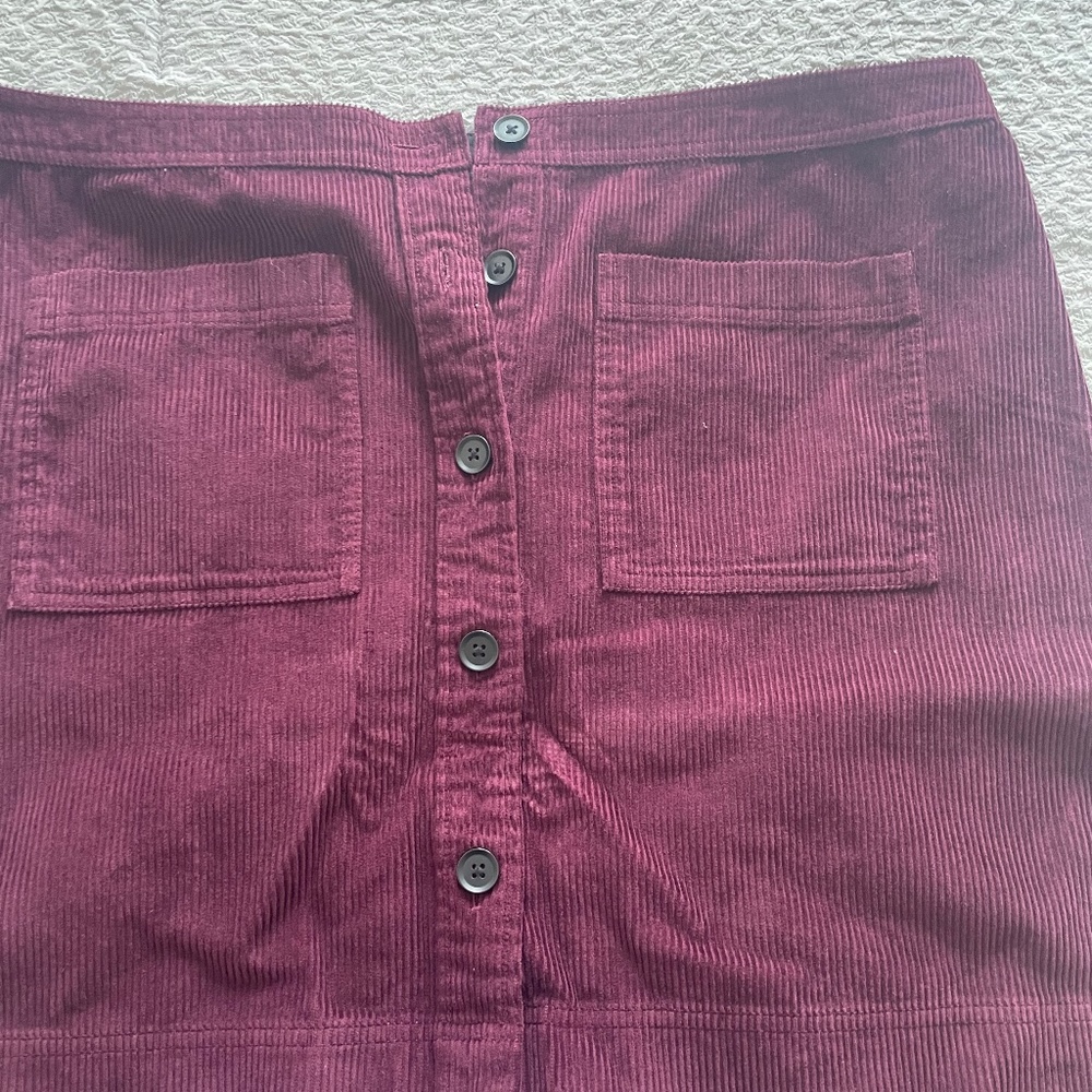 Gap Button front mini skirt